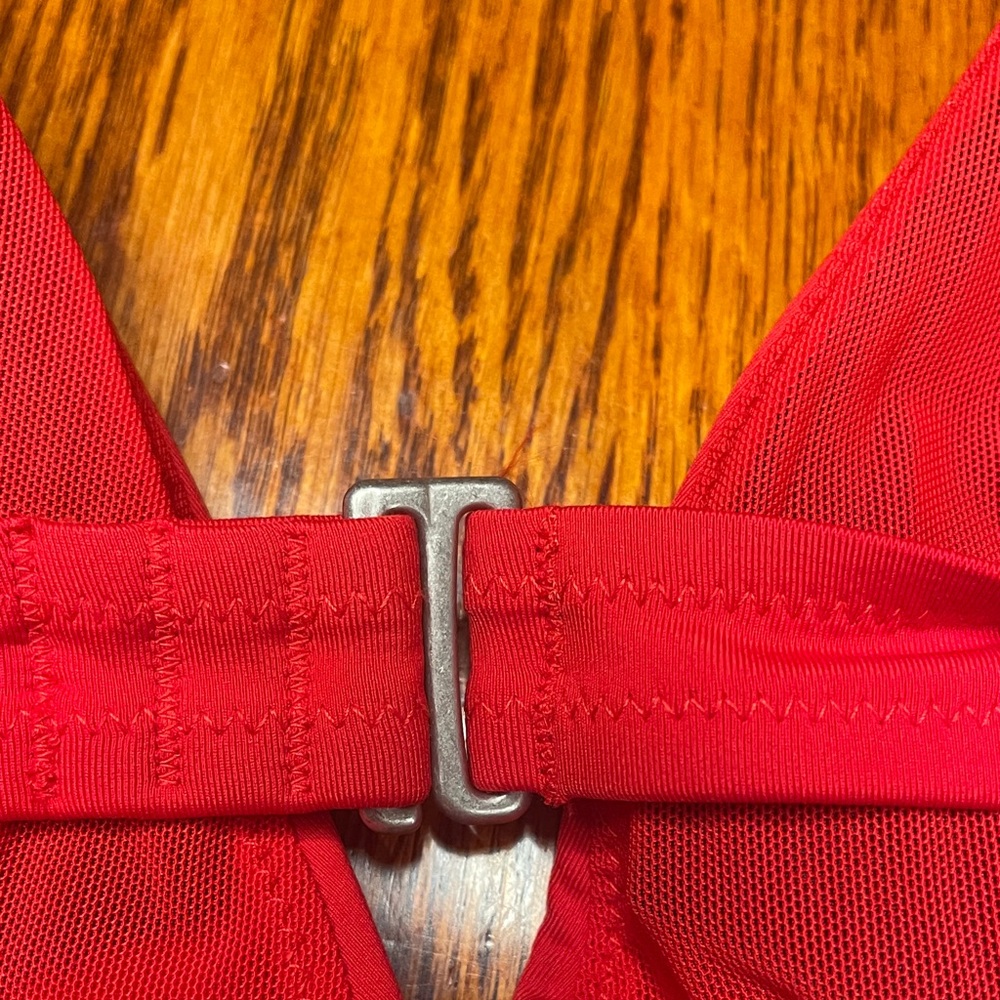 Athleta Red & Navy Bikini Tops (bundle) - Picture 5 of 6
